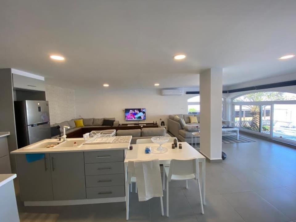 Golden Rays Chalet Мадаба Екстериор снимка