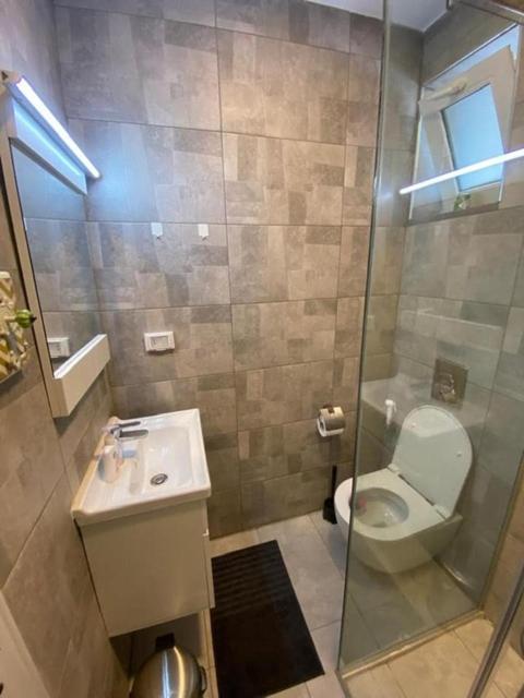 Golden Rays Chalet Мадаба Екстериор снимка